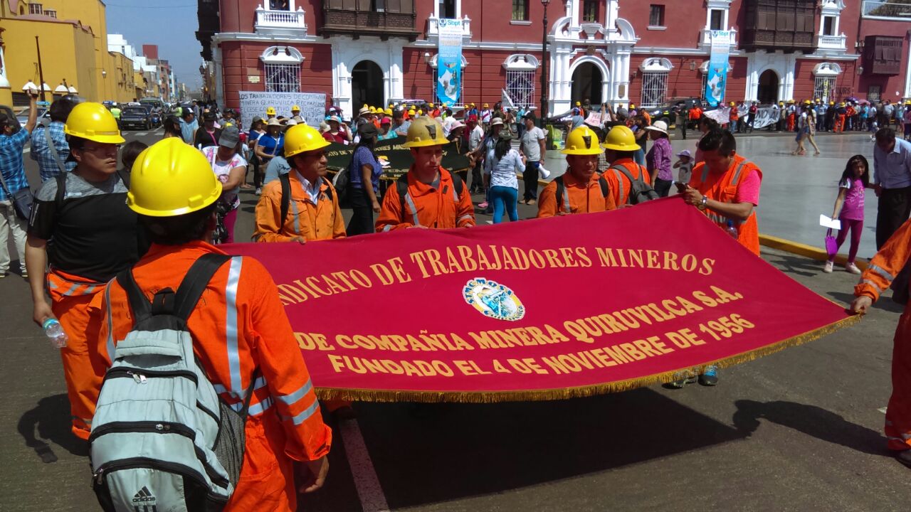 Defensoría del pueblo garantiza educación y salud en Quiruvilca ante protesta de mineros