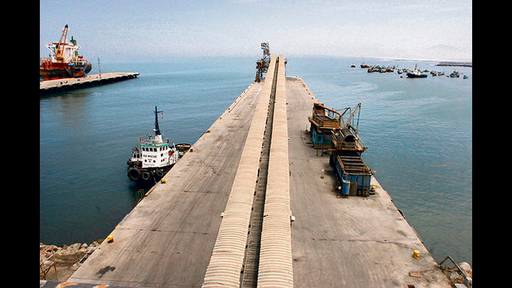 Salaverry: cierran 20 puertos y caletas de litorales centro y sur por oleajes ligeros