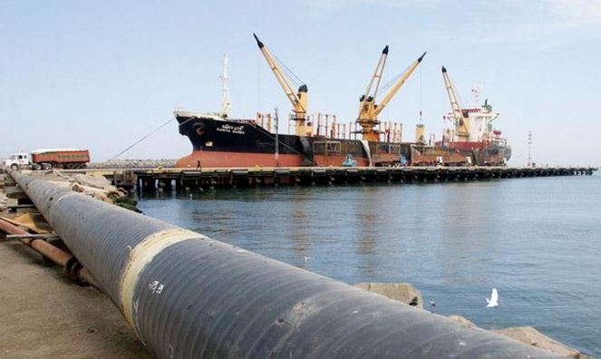 Cierran puertos liberteños por fuertes oleajes