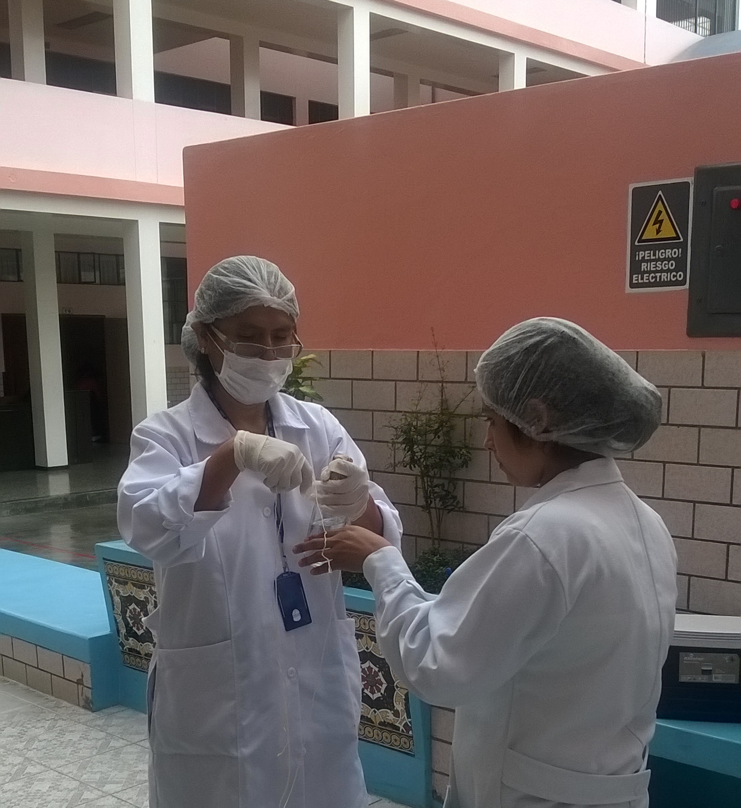 Quioscos escolares son una bomba de tiempo para alumnos