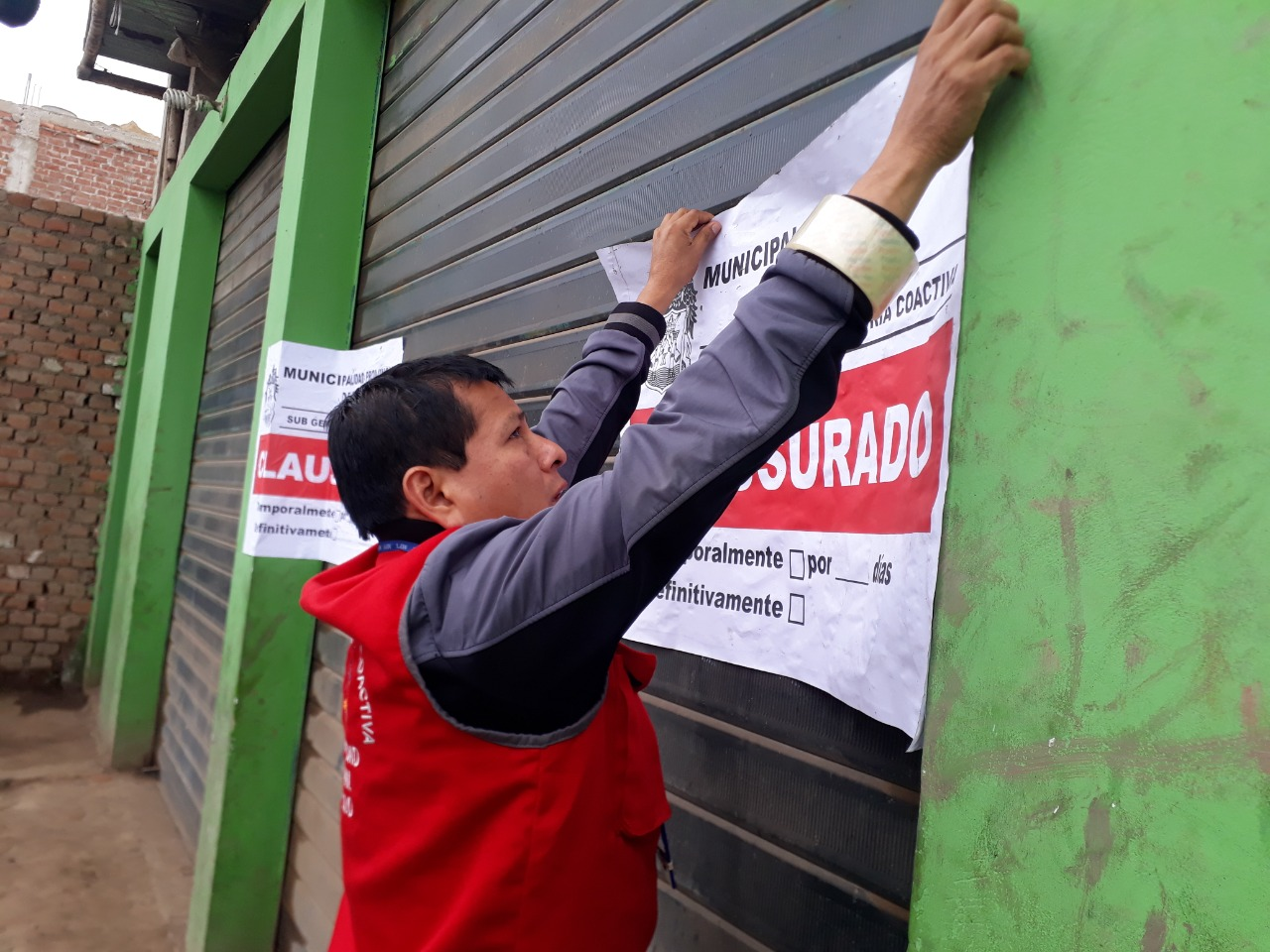 Clausuran diez locales en sector conocido como Mercado de las papas en Trujillo