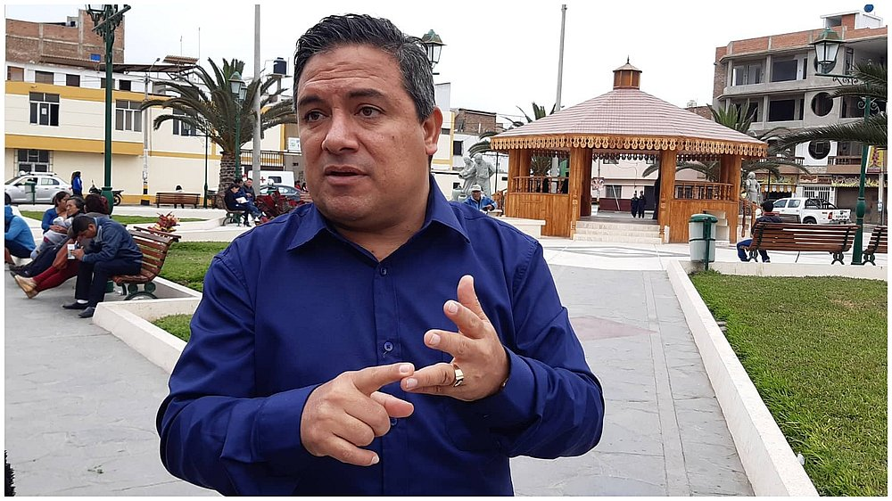 Alcalde distrital de Moche confirma su expulsión de APP