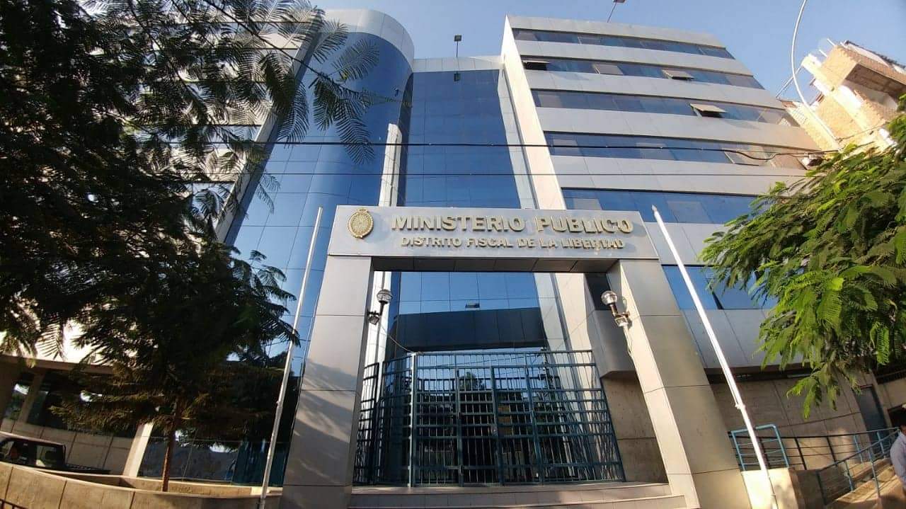 Trujillo: diez años de cárcel para profesor que realizó tocamientos a escolar y amenazaba con golpearla