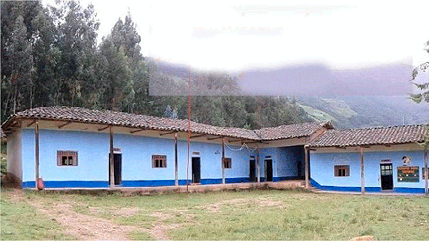 Lluvias provocan colapso de un colegio en el distrito de Urpay