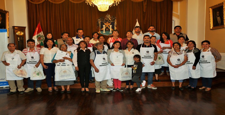 Trujillo: comuna provincial reconoce a Comités de Autocontrol Sanitario de mercados