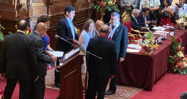 Rector de la UNS y personalidades son condecoradas por 198 aniversario de creación política de Áncash