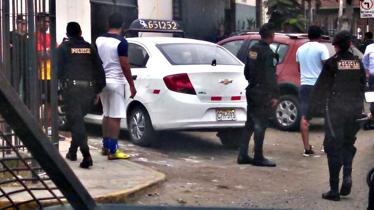 Trujillo: Recuperan taxi usado para delinquir 