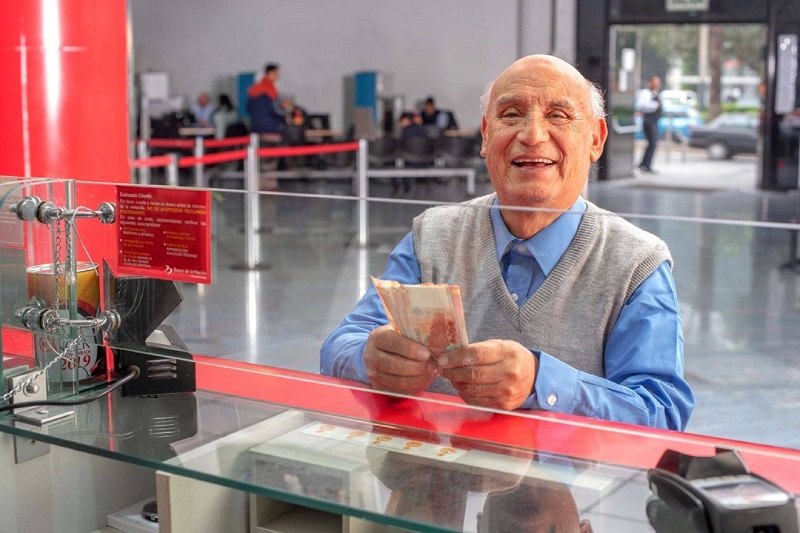 Ministro Zeballos: “Reforma integral busca que jubilados tengan una óptima pensión”