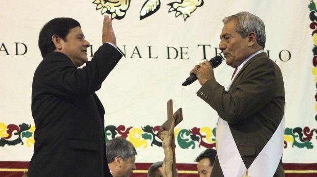 Presentan pedido de vacancia contra regidores Luis Sánchez y Hernán Aquino