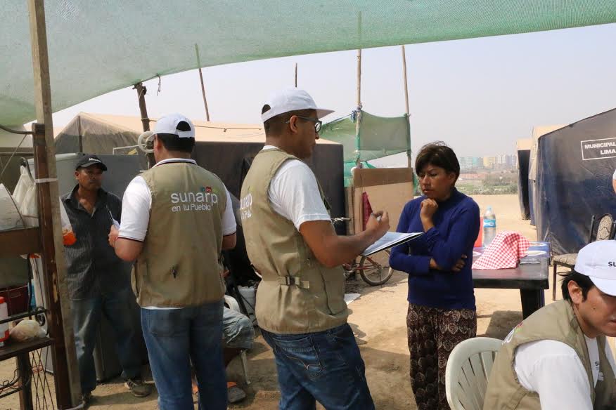 La Sunarp garantiza registro de propiedades a favor de damnificados del Niño Costero