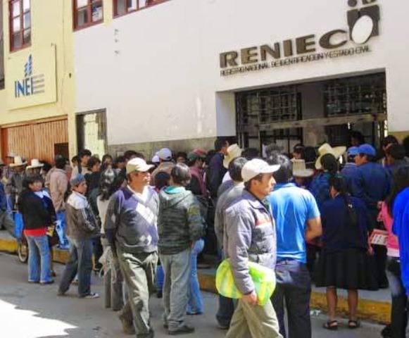 Solo hasta hoy Reniec atenderá solicitudes para actualizar datos en el DNI