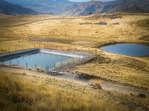 Reservorios benefician a 28,000 productores  de zonas alejadas de 14 regiones