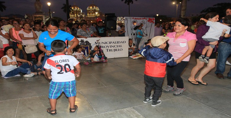 Trujillanos vibraron con II Retreta por el Día de la Amistad