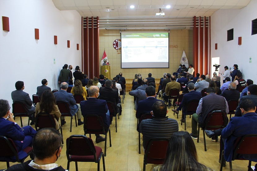 Exponen a presidenta del Congreso y parlamentarios importancia del destrabe de la III  etapa de Chavimochic