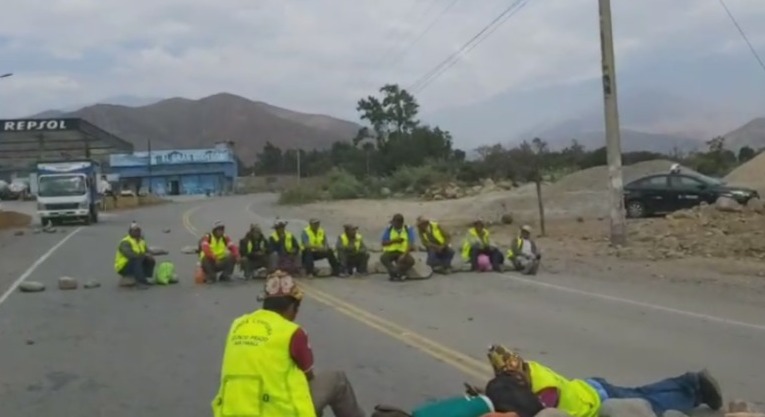 Rondas campesinas bloquean carretera a la sierra liberteña 