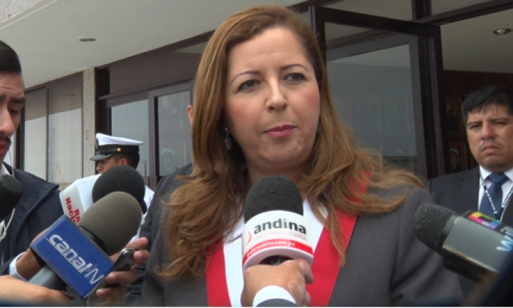 Rosa Bartra pide a Contraloría agilizar ayuda humanitaria a damnificados y no obstaculizarla