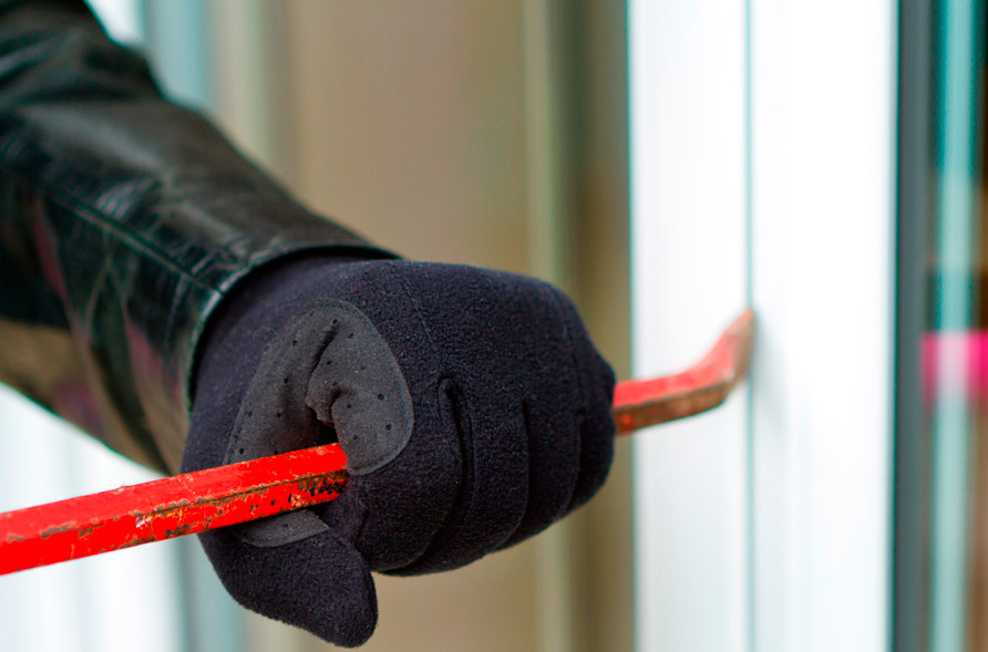 Delincuentes se llevan más de 60 mil soles en artefactos de inmueble en San Isidro