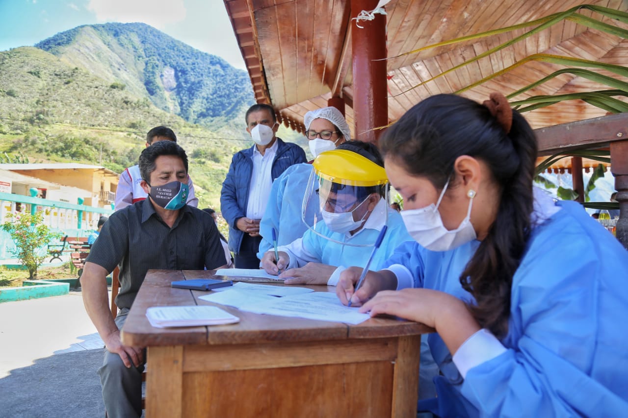 Trujillo: esta semana llegarán vacunas para mayores de 30 años