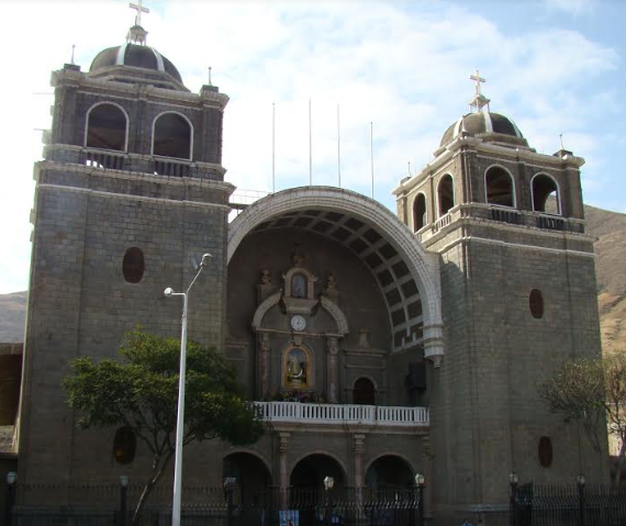 Manucci y Vallejo juegan por remodelación de Santuario de la “Mamita” en Otuzco