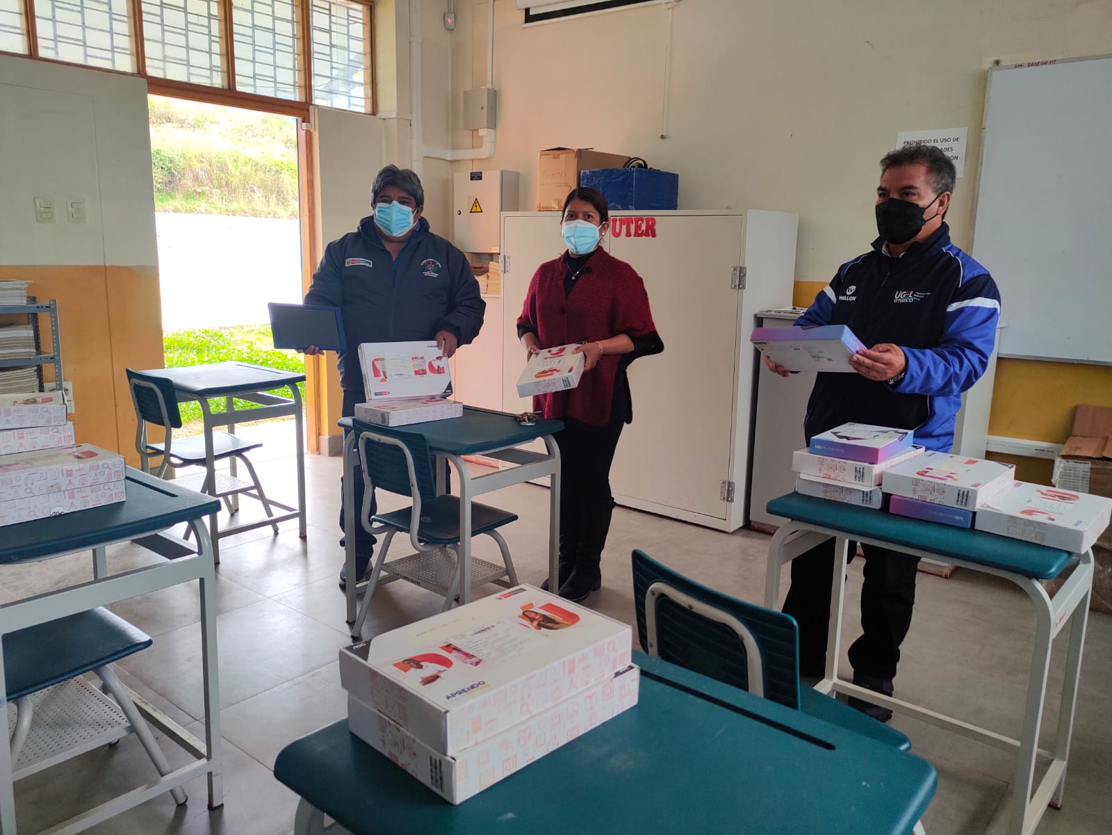 Fiscalizan colegios de Otuzco para garantizar buen retorno a las clases presenciales