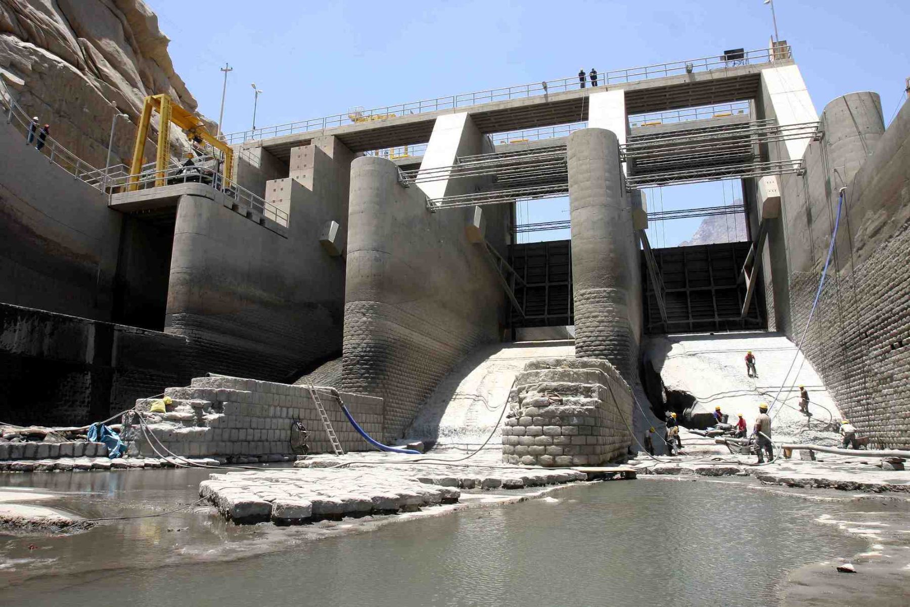 Sector construcción creció 7.1% en julio de 2024 por obras públicas