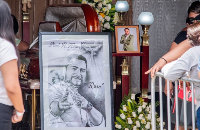  Artistas participarán esta noche en concierto en póstumo homenaje a Paul Flores, vocalista de Armonía 10