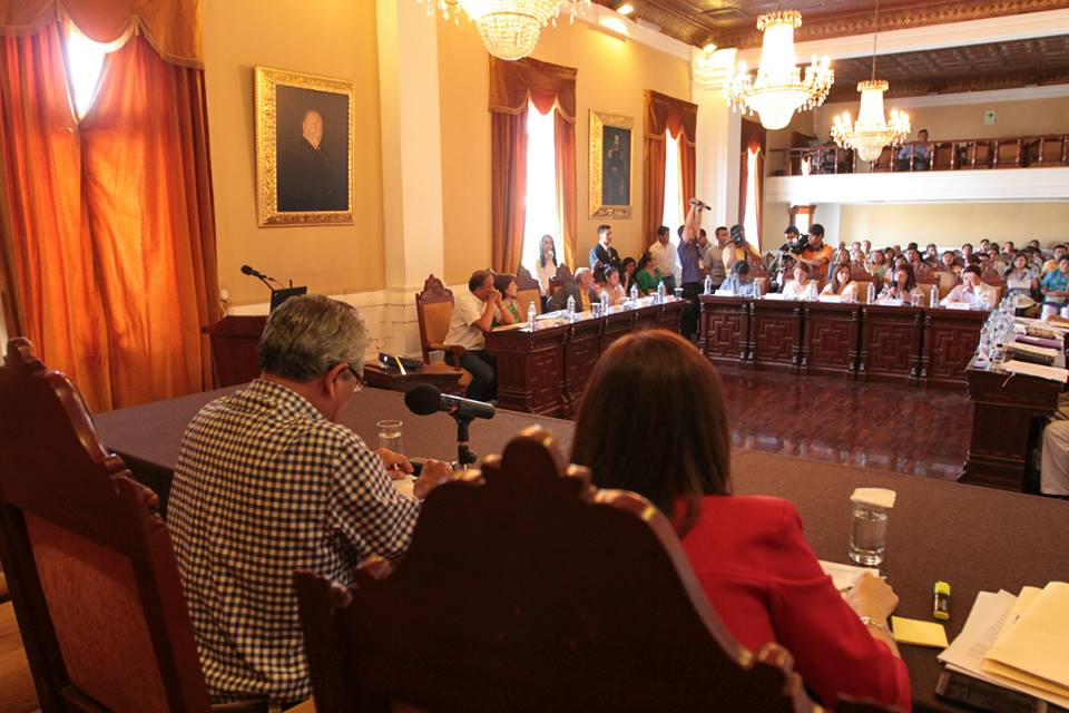 Alcalde de Trujillo y regidores mantendrán los sueldos de la anterior gestión