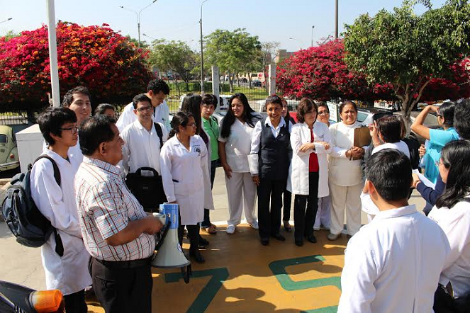 Personal y pacientes de Hospital Regional participaron en simulacro de sismo