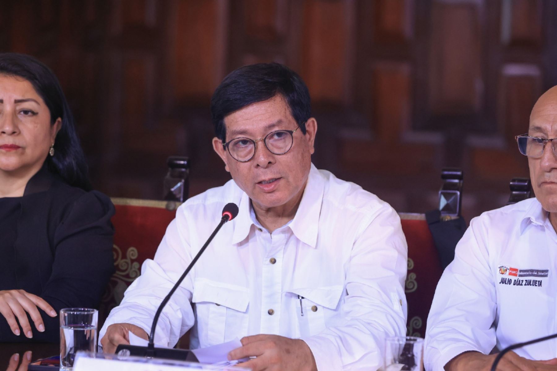 Presentarán proyecto para deslacrado de celulares que son incautados en penales