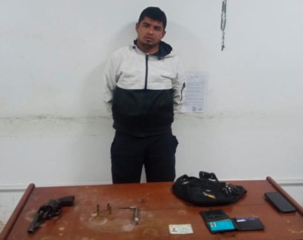 Capturan a sujetos armados en Moche