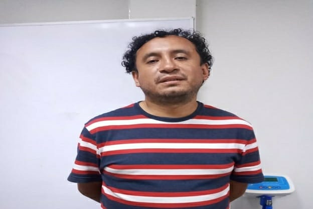 Trujillo: sujeto se hacía pasar por abogado para estafar a personas con problemas legales