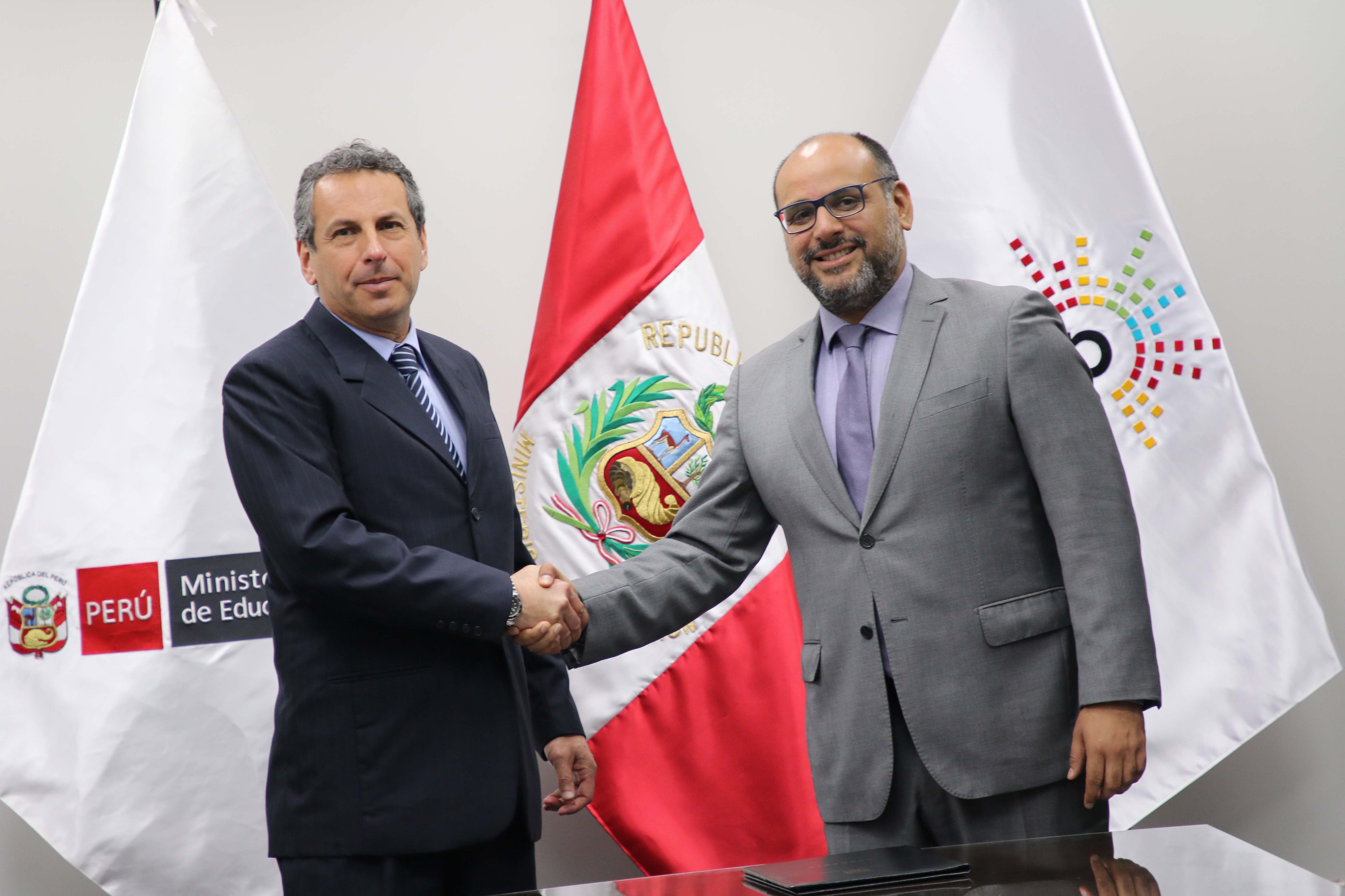 Sunarp colabora con sector Educación para acelerar reconstrucción de colegios