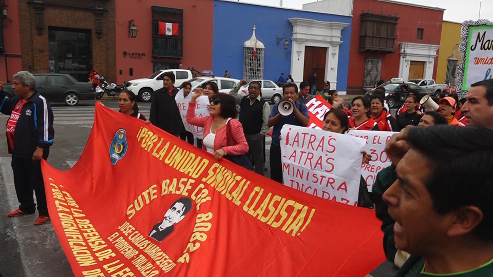 Trujillo: Sindicato de profesores se divide por huelga 