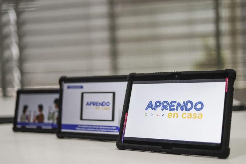 Minedu iniciará en octubre la distribución de tablets a escolares 
