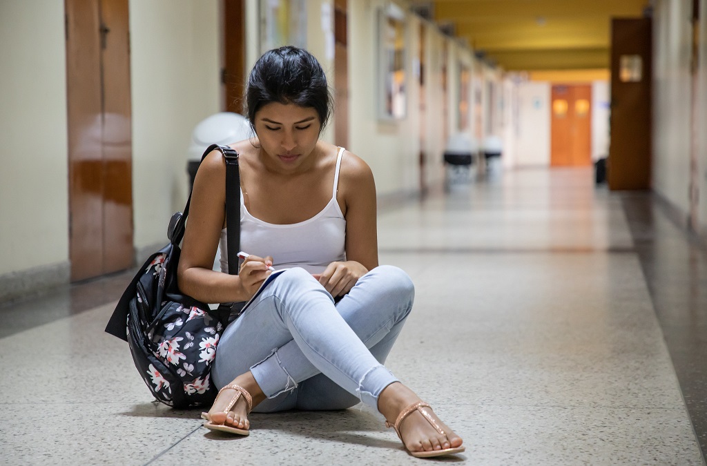  Beca Mujeres en Ciencia: ¿En qué consiste el ensayo de postulación?