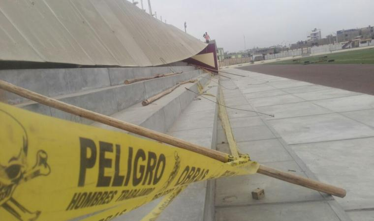 Techo de estadio de I.E. José Faustino Sánchez Carrión todavía no es reparado por arbitraje
