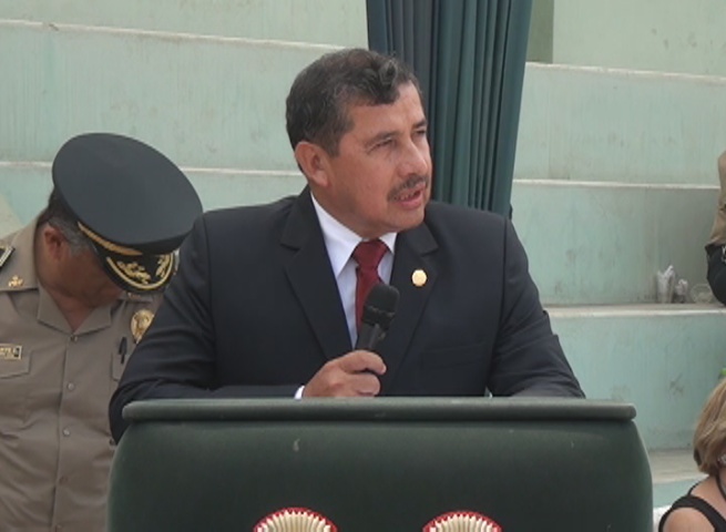 General Tito Pérez Arrascue se despide de la Policía Nacional