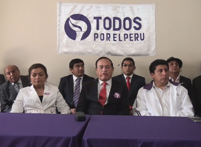 Todos por el Perú inaugura local de campaña en Trujillo 