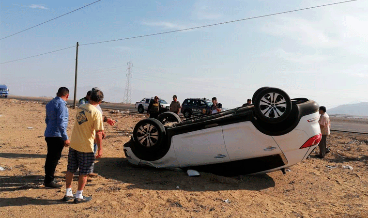 General y suboficiales quedan heridos en accidente de tránsito en Paiján