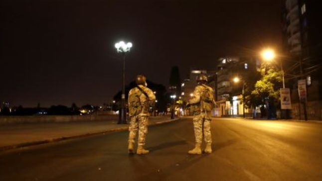 Toque de queda se mantiene vigente en algunas provincias y regiones 