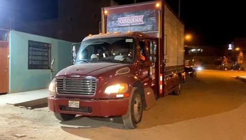 Virú: delincuentes se llevan dinero y cervezas de camión repartidor