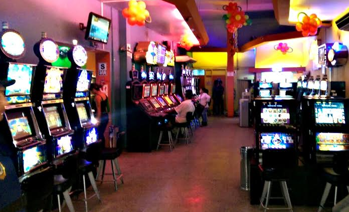 Municipio de Trujillo clausuró locales de tragamonedas en Palermo