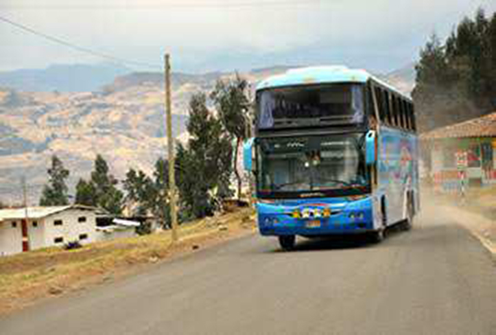 Gerente regional de Transporte pide resguardo en carreteras interprovinciales