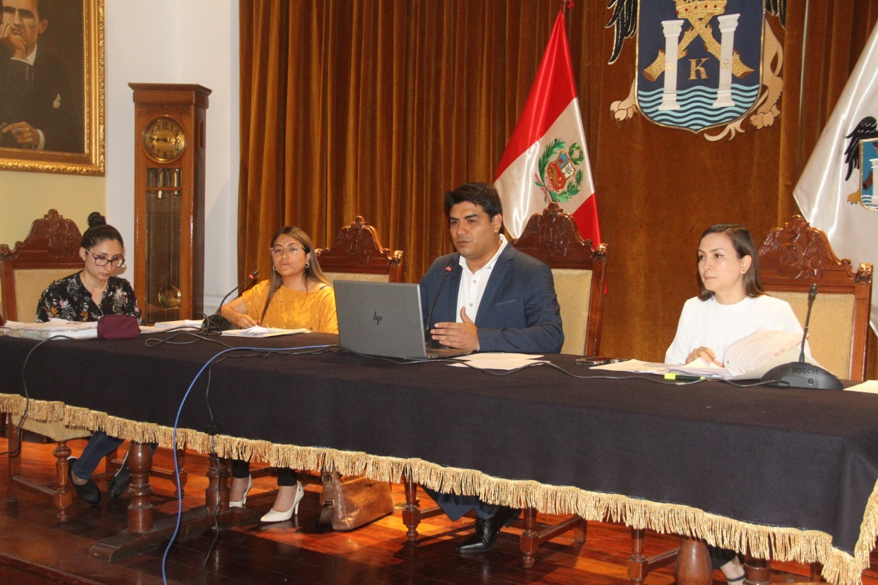 Trujillo: aprueban por unanimidad licencia para el alcalde de Trujillo 