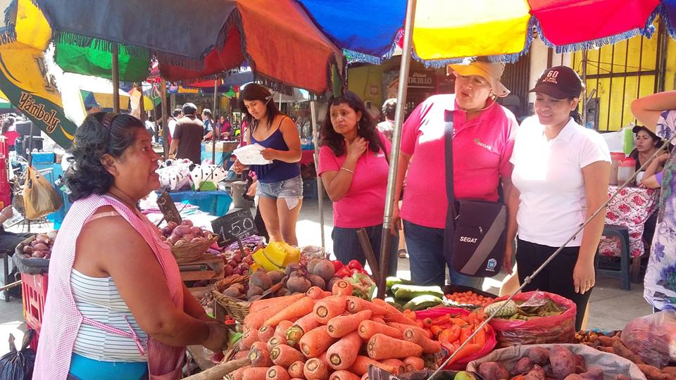 Casi el 75% de la población ocupada de La Libertad labora en la informalidad