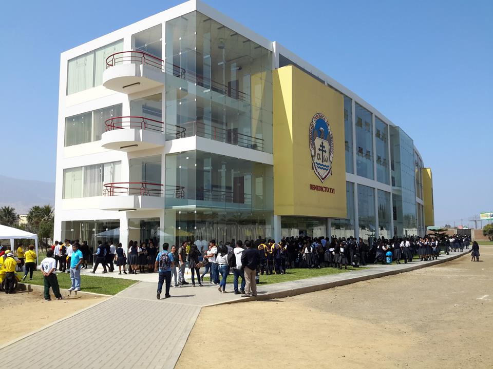 Universidad Católica de Trujillo respalda reconstrucción del colegio Seminario