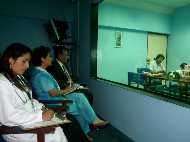 UCV realizará curso aplicativo para casos de violencia en el hogar en la región La Libertad