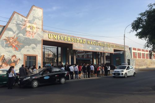  Estudiantes de Trujillo y Tumbes lideran postulaciones a Beca Permanencia 2019