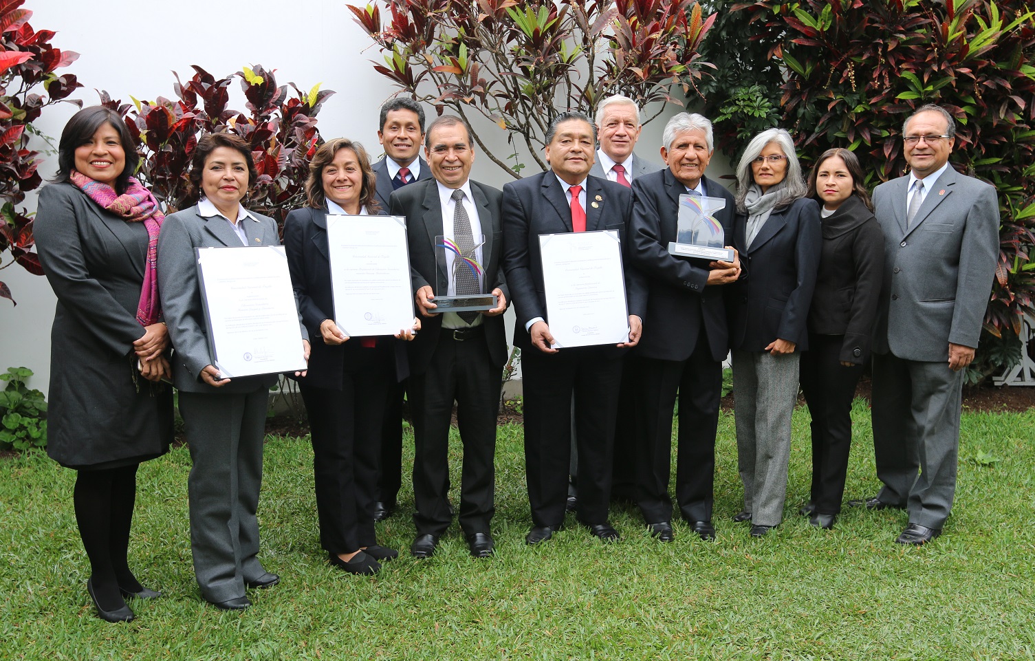 UNT cuenta con 12 acreditaciones otorgadas por Sineace que certificó tres carreras más