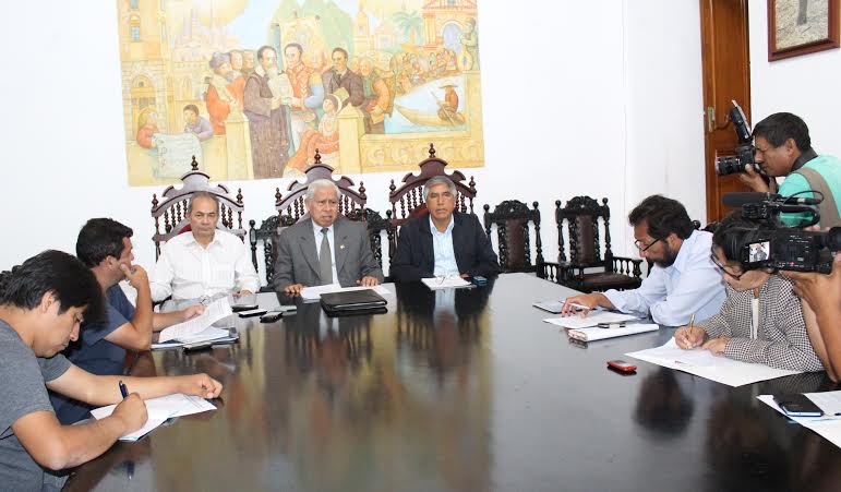 Rector de la UNT se pronuncia sobre Ley Universitaria